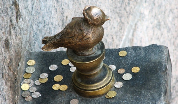 Пулемет и девственница: маленькие истории про достопримечательности