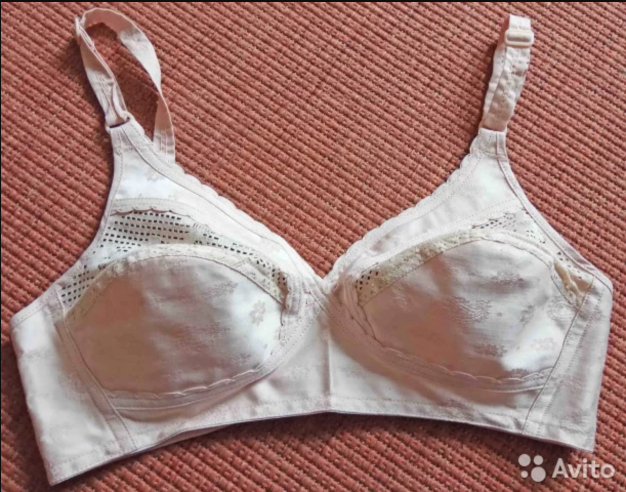 Плащ эксгибициониста: 61 история о вещах с историей